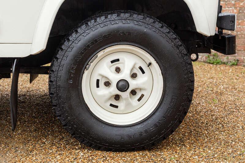 1987 Land Rover 90 V8