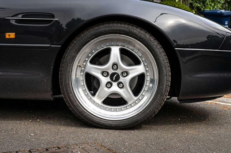 1996 Aston Martin DB7 AUTO