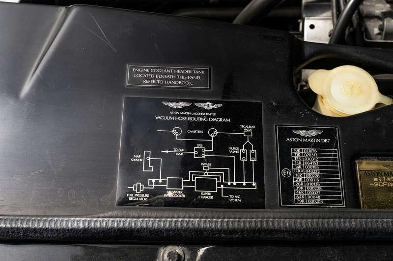 1996 Aston Martin DB7 AUTO