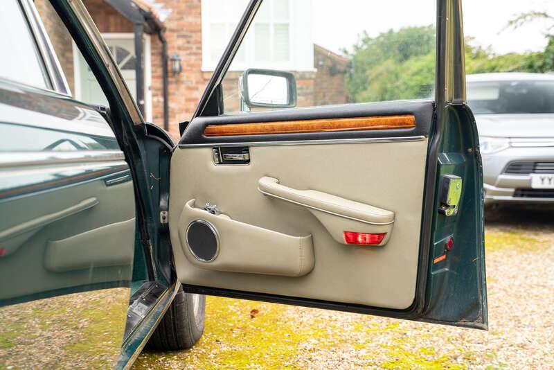 1991 Daimler Double Six