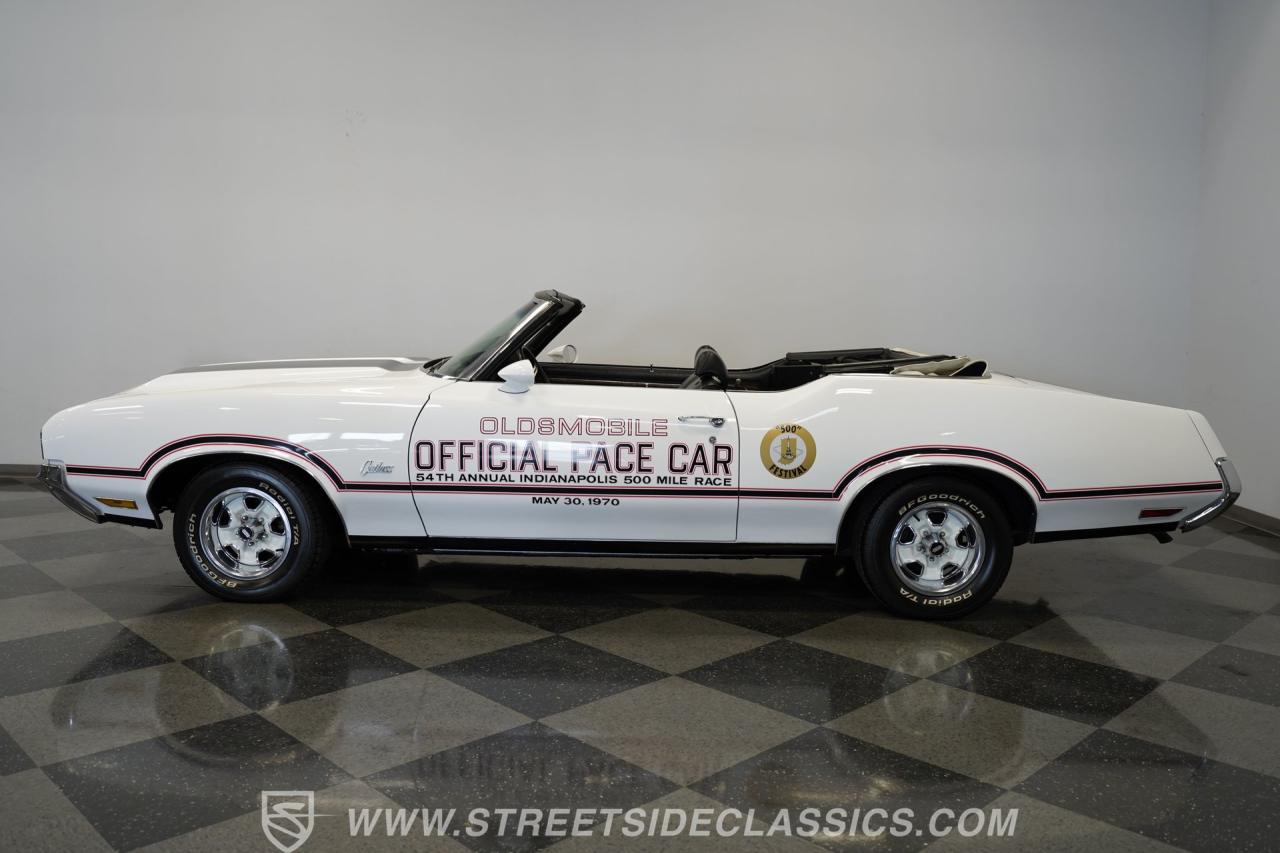 1970 Oldsmobile Cutlass Supreme indy 500 pace car convertible