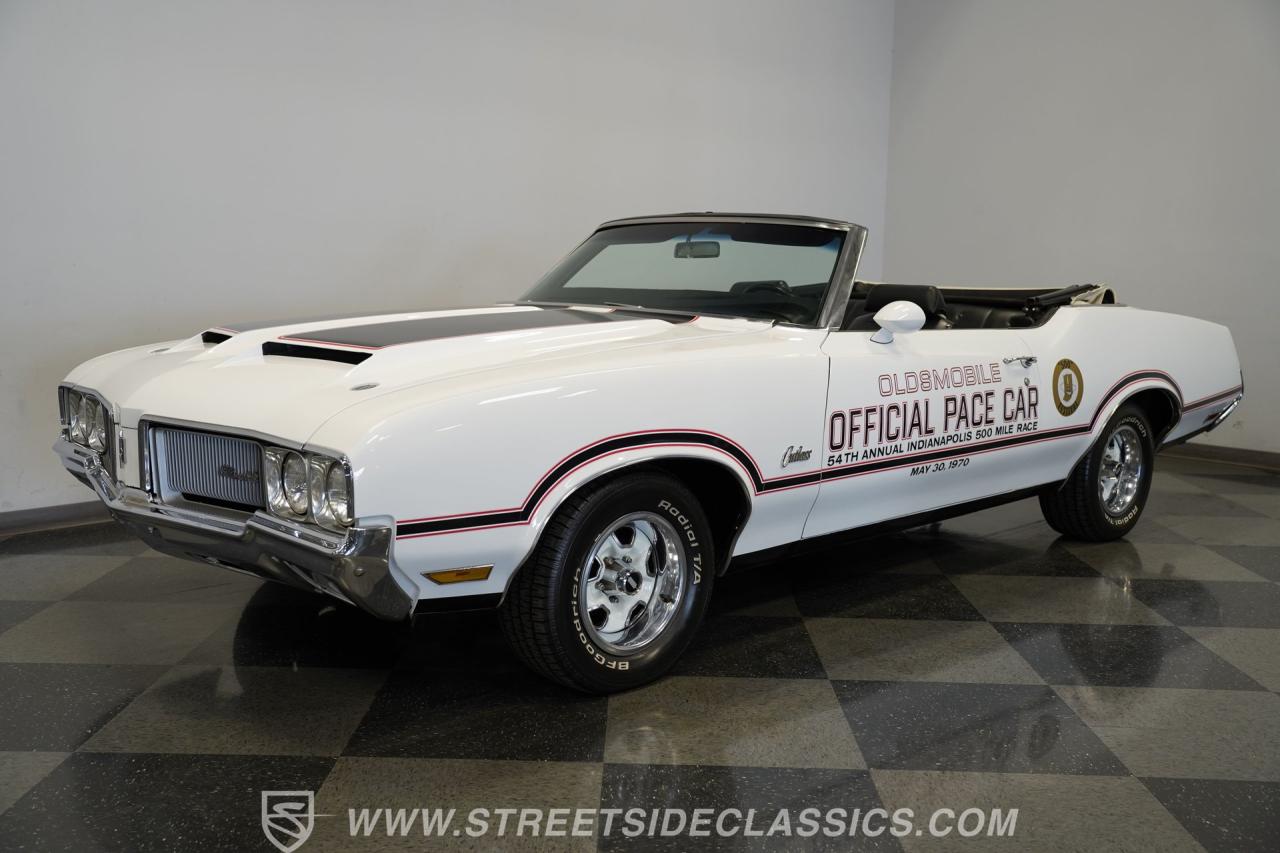 1970 Oldsmobile Cutlass Supreme indy 500 pace car convertible