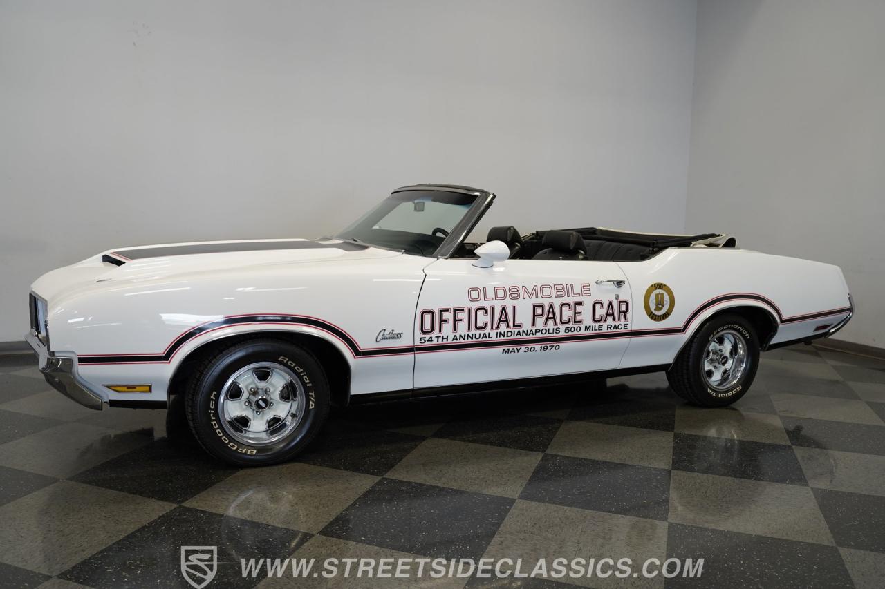 1970 Oldsmobile Cutlass Supreme indy 500 pace car convertible