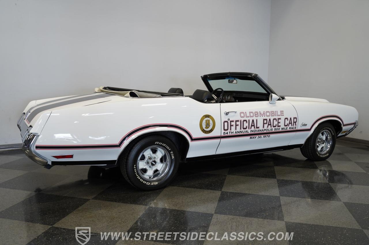 1970 Oldsmobile Cutlass Supreme indy 500 pace car convertible