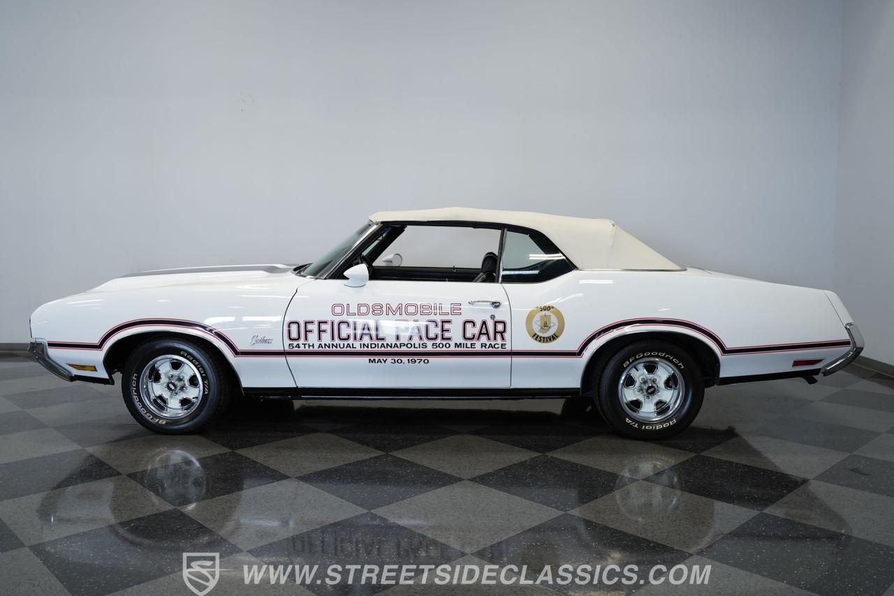 1970 Oldsmobile Cutlass Supreme indy 500 pace car convertible