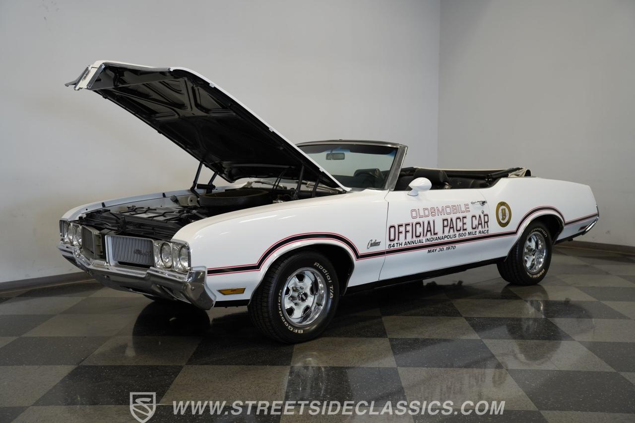 1970 Oldsmobile Cutlass Supreme indy 500 pace car convertible
