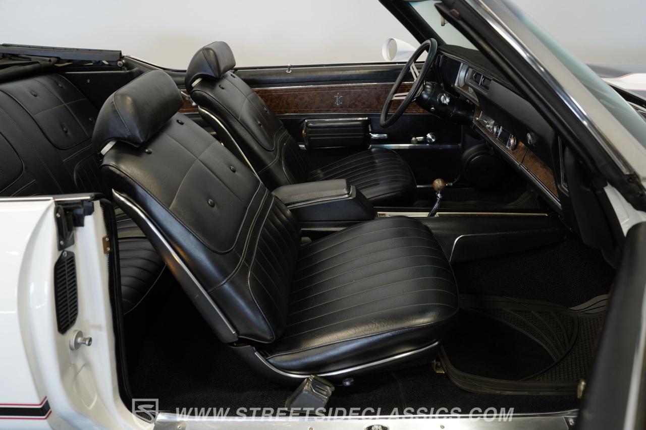 1970 Oldsmobile Cutlass Supreme indy 500 pace car convertible