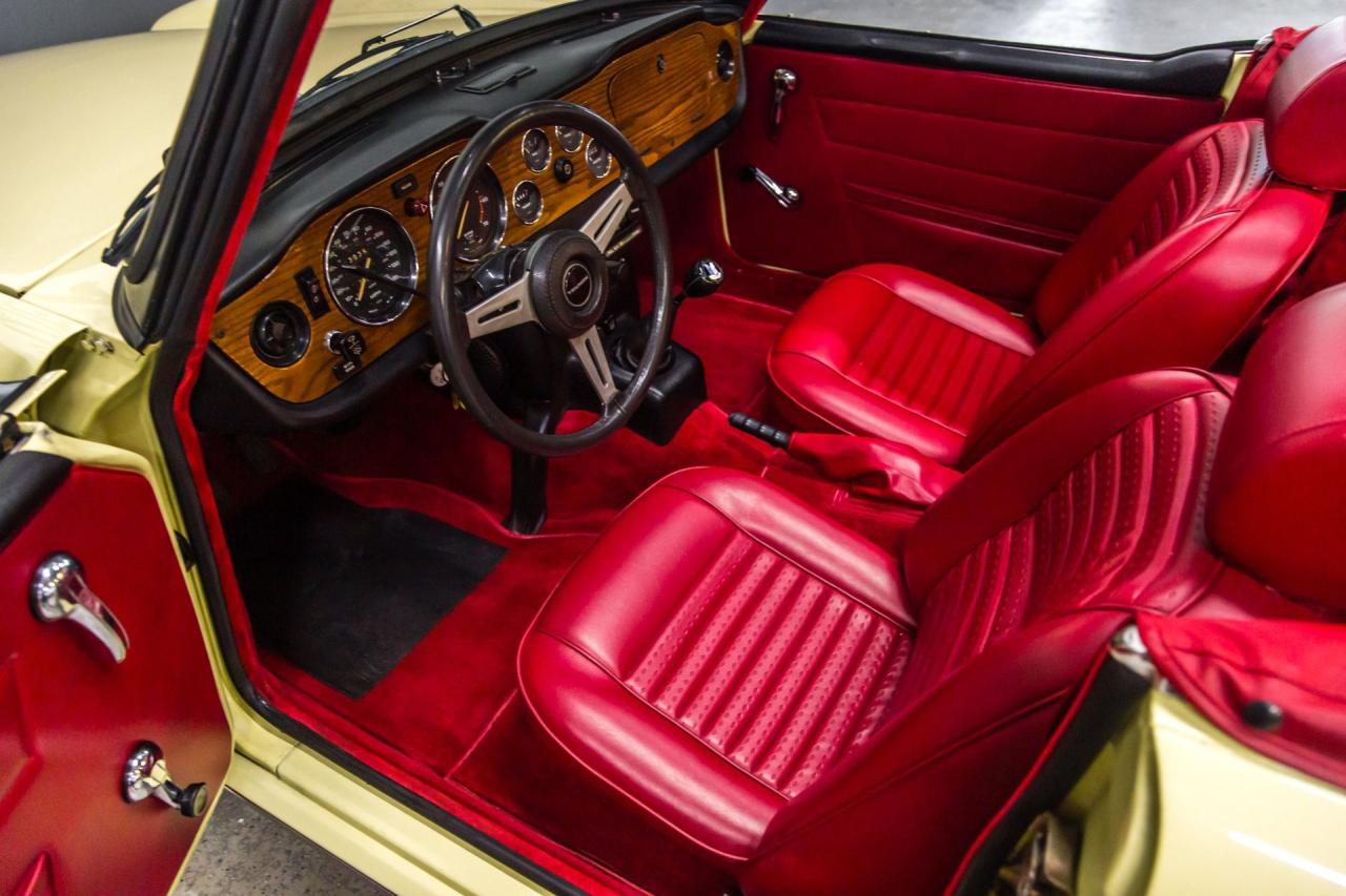 1973 Triumph TR6 Overdrive