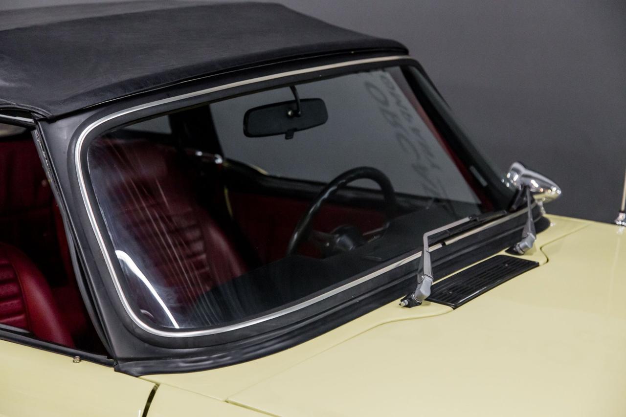 1973 Triumph TR6 Overdrive