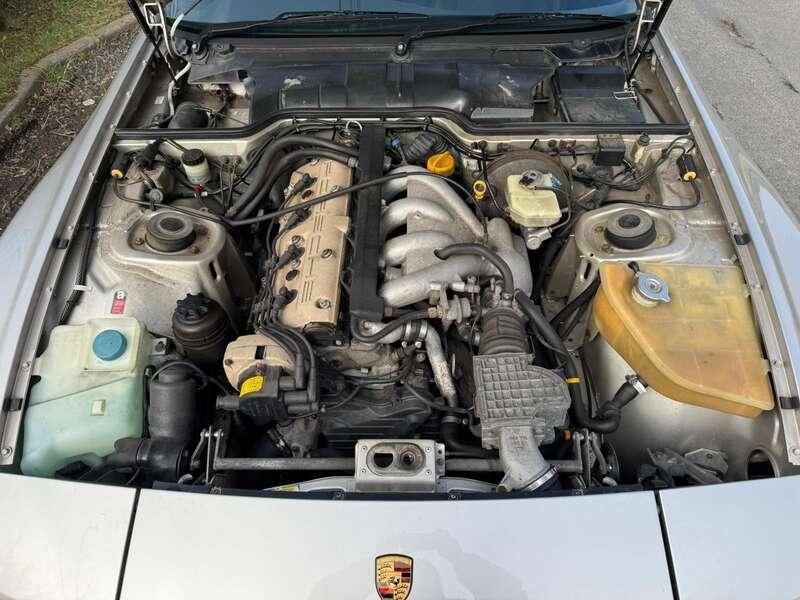 1989 Porsche 944 S2
