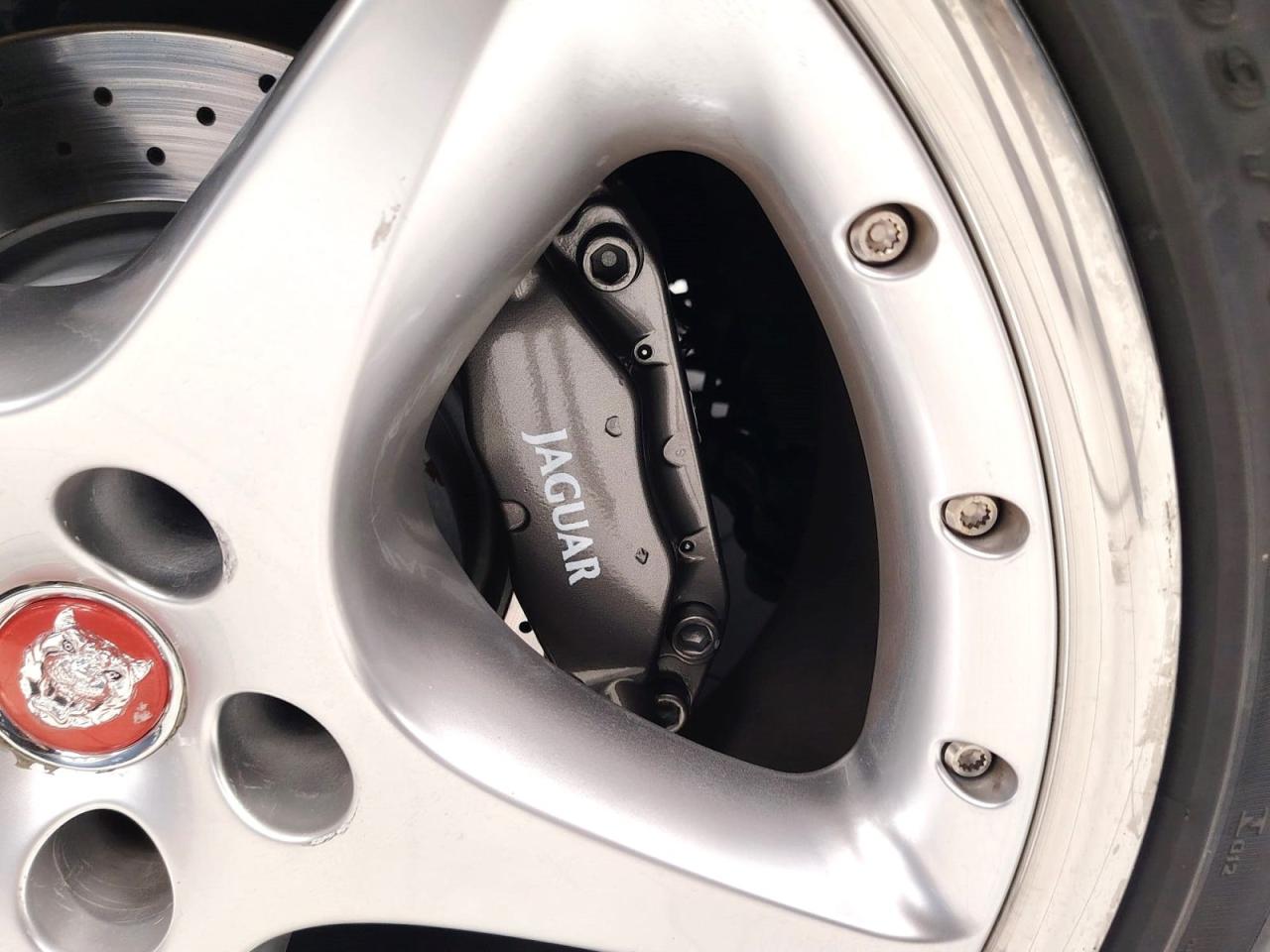 1998 Jaguar XK R COUPE