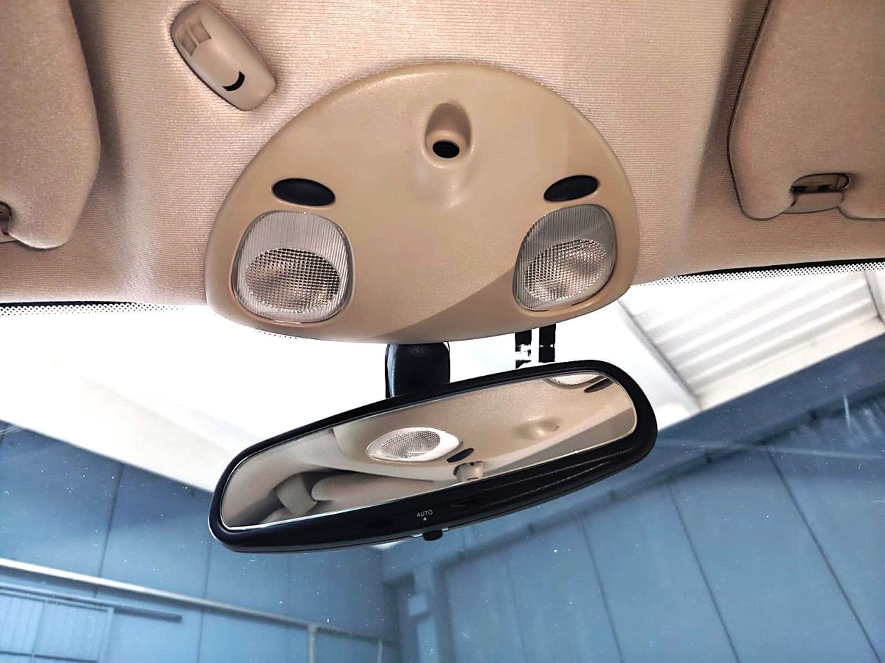 1998 Jaguar XK R COUPE