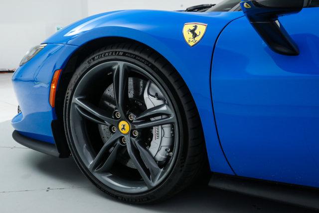 2024 Ferrari 296 GTS