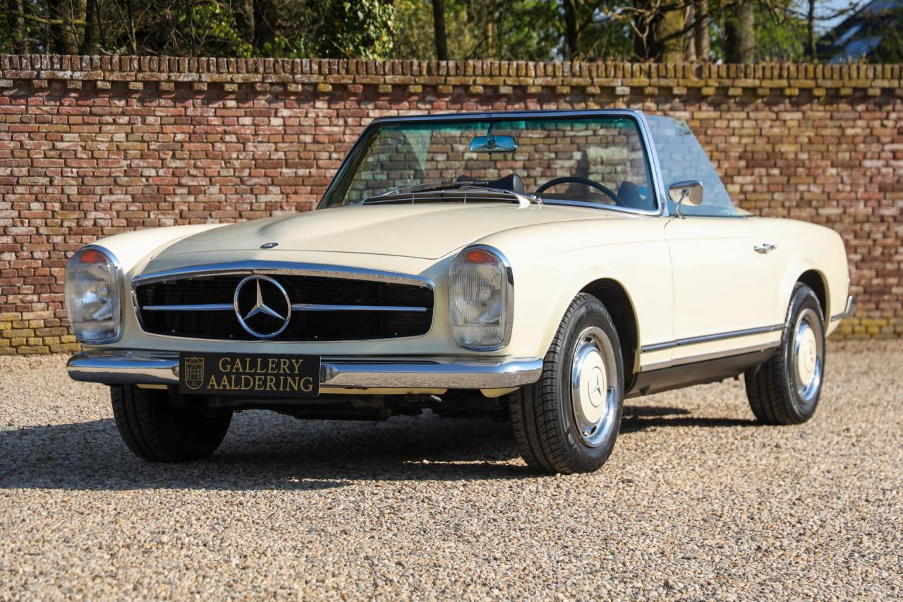 1967 Mercedes - Benz Mercedes Benz 250 SL Pagode