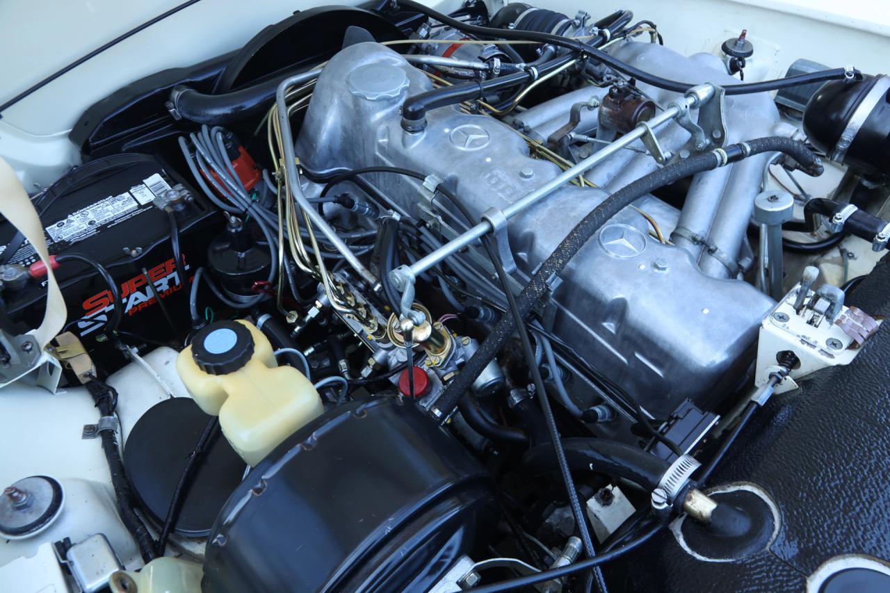 1967 Mercedes - Benz Mercedes Benz 250 SL Pagode