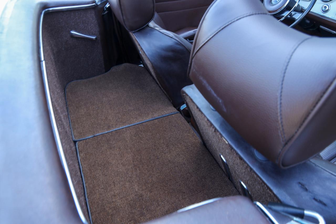 1967 Mercedes - Benz Mercedes Benz 250 SL Pagode