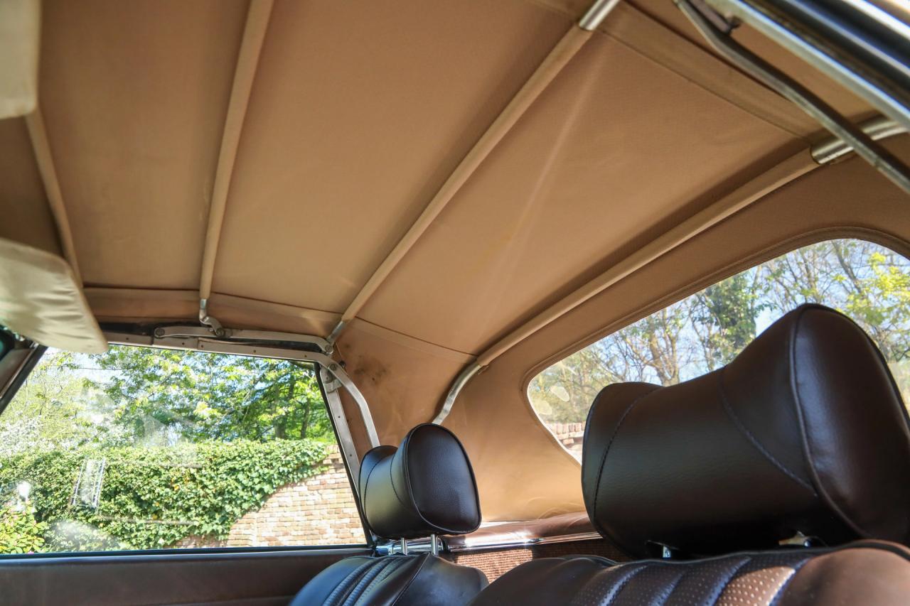 1967 Mercedes - Benz Mercedes Benz 250 SL Pagode