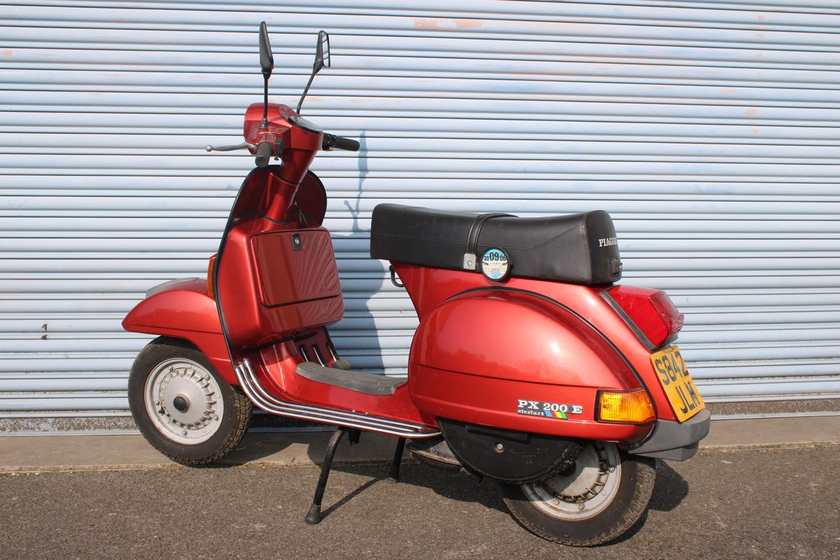1998 PIAGGIO VESPA PX 200 E