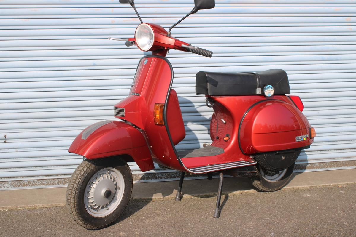 1998 PIAGGIO VESPA PX 200 E
