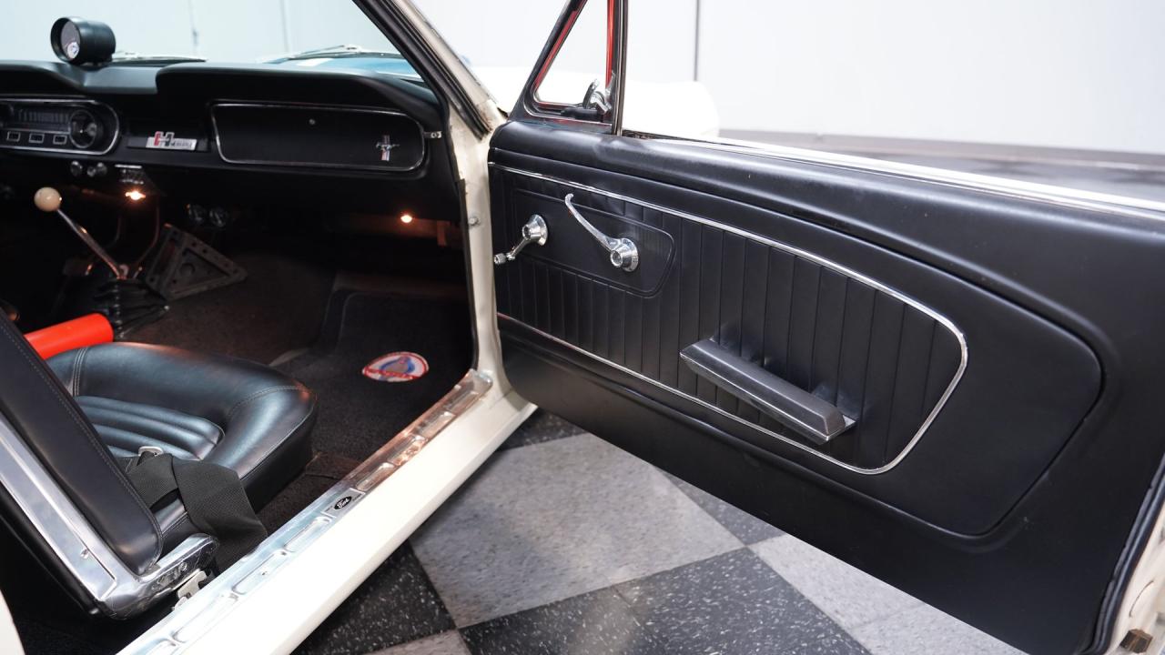 1965 Ford Mustang GT350 Tribute