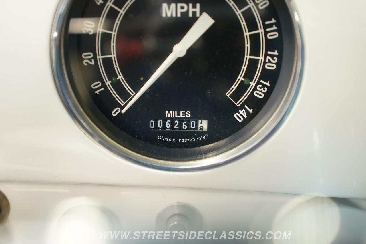 1952 Chevrolet Bel Air 2 Door Hardtop