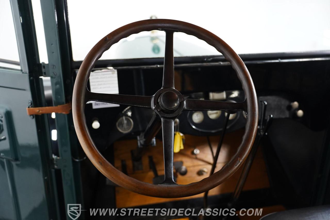 1928 Dodge Victory Six Produce Truck