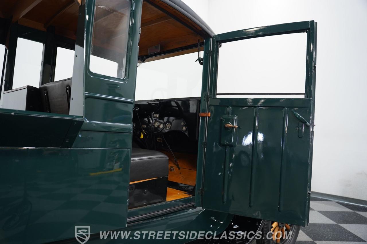1928 Dodge Victory Six Produce Truck