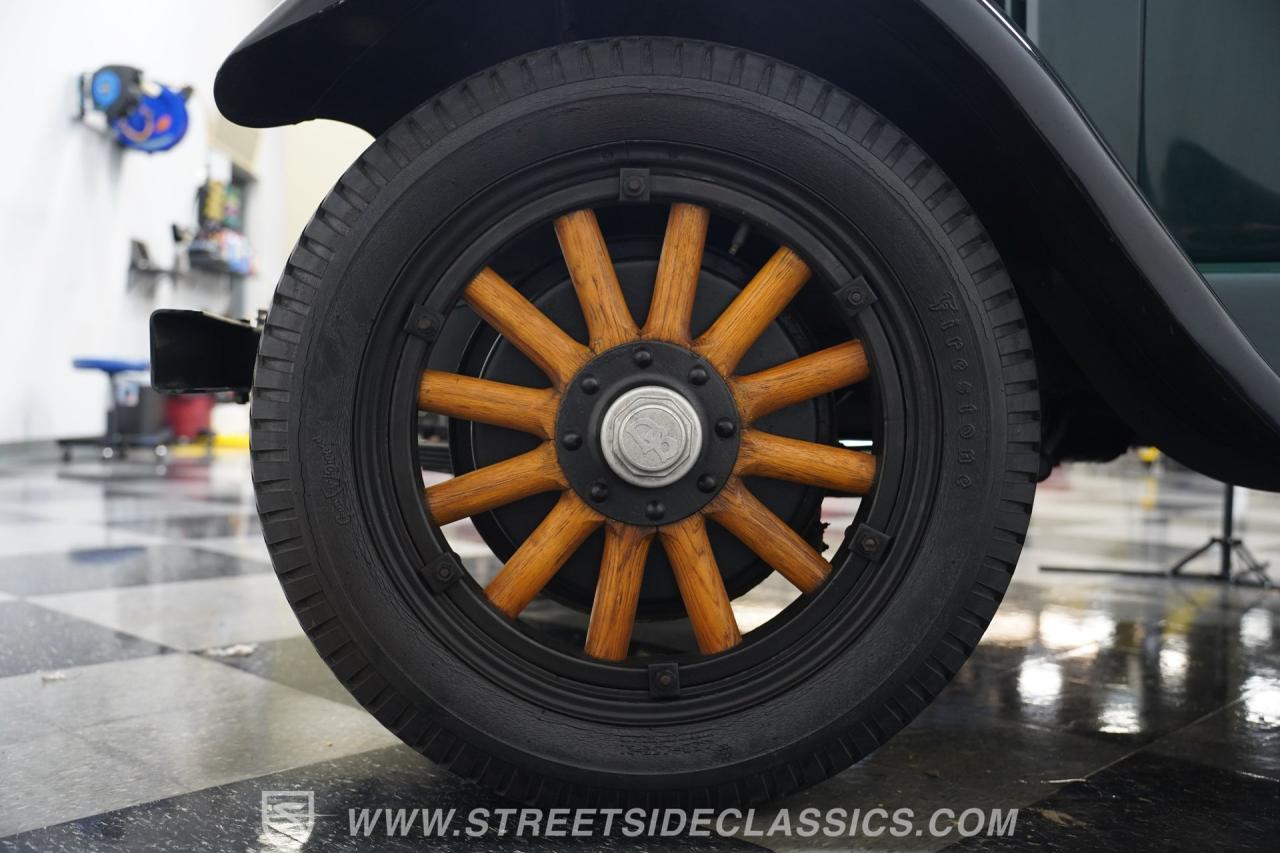 1928 Dodge Victory Six Produce Truck