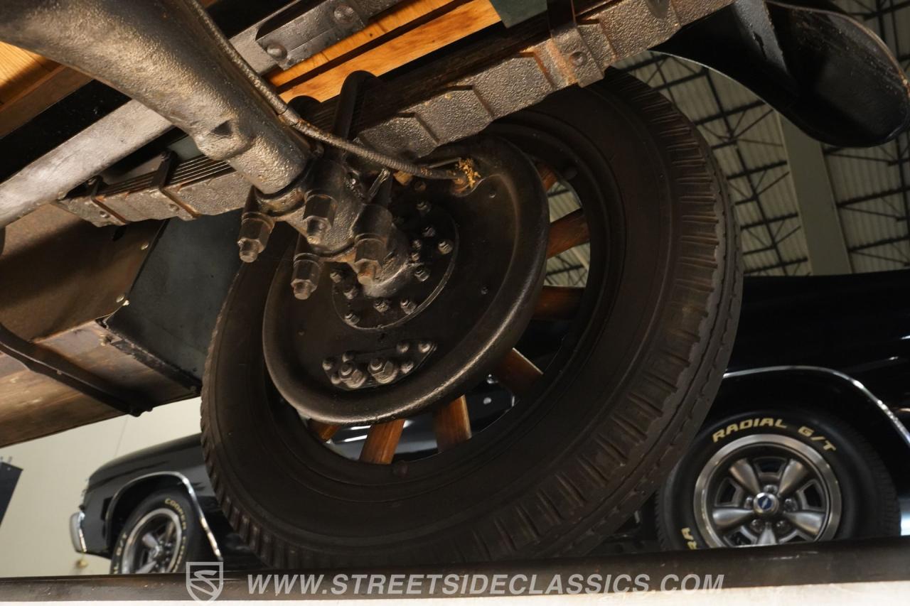 1928 Dodge Victory Six Produce Truck