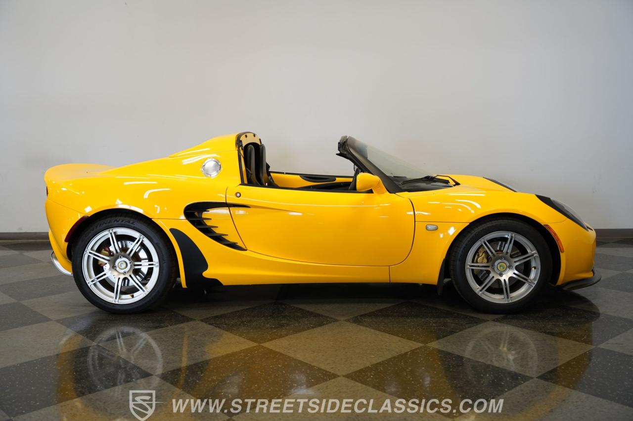 2005 Lotus Elise Roadster