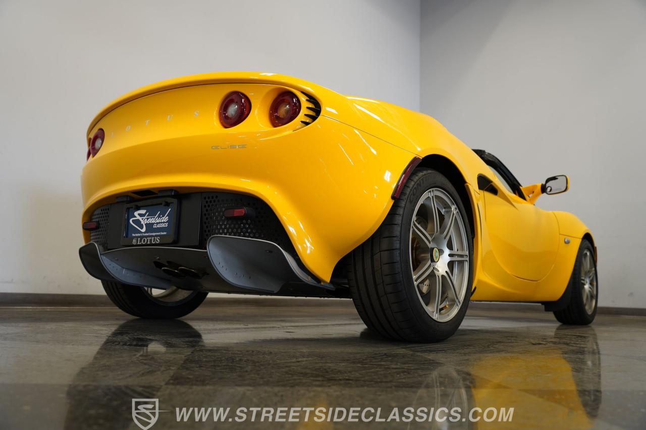 2005 Lotus Elise Roadster