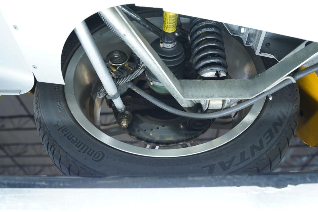 2005 Lotus Elise Roadster