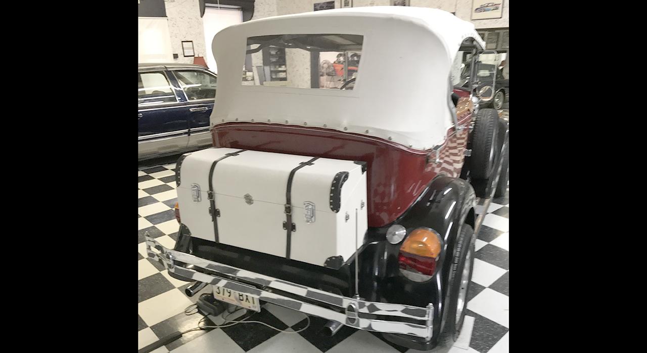 1981 Ford GLASSIC PHANTOM