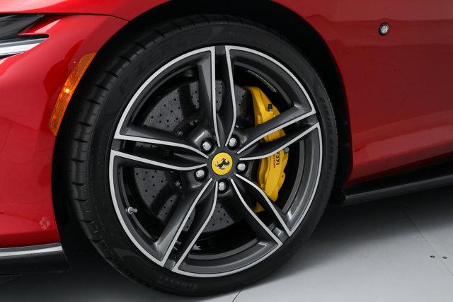 2025 Ferrari ROMA SPIDER