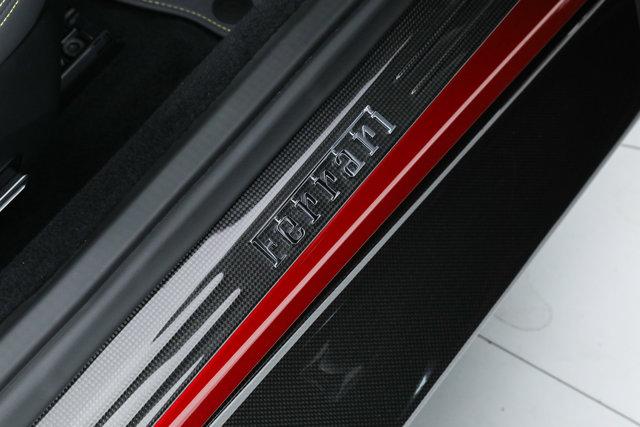 2025 Ferrari ROMA SPIDER