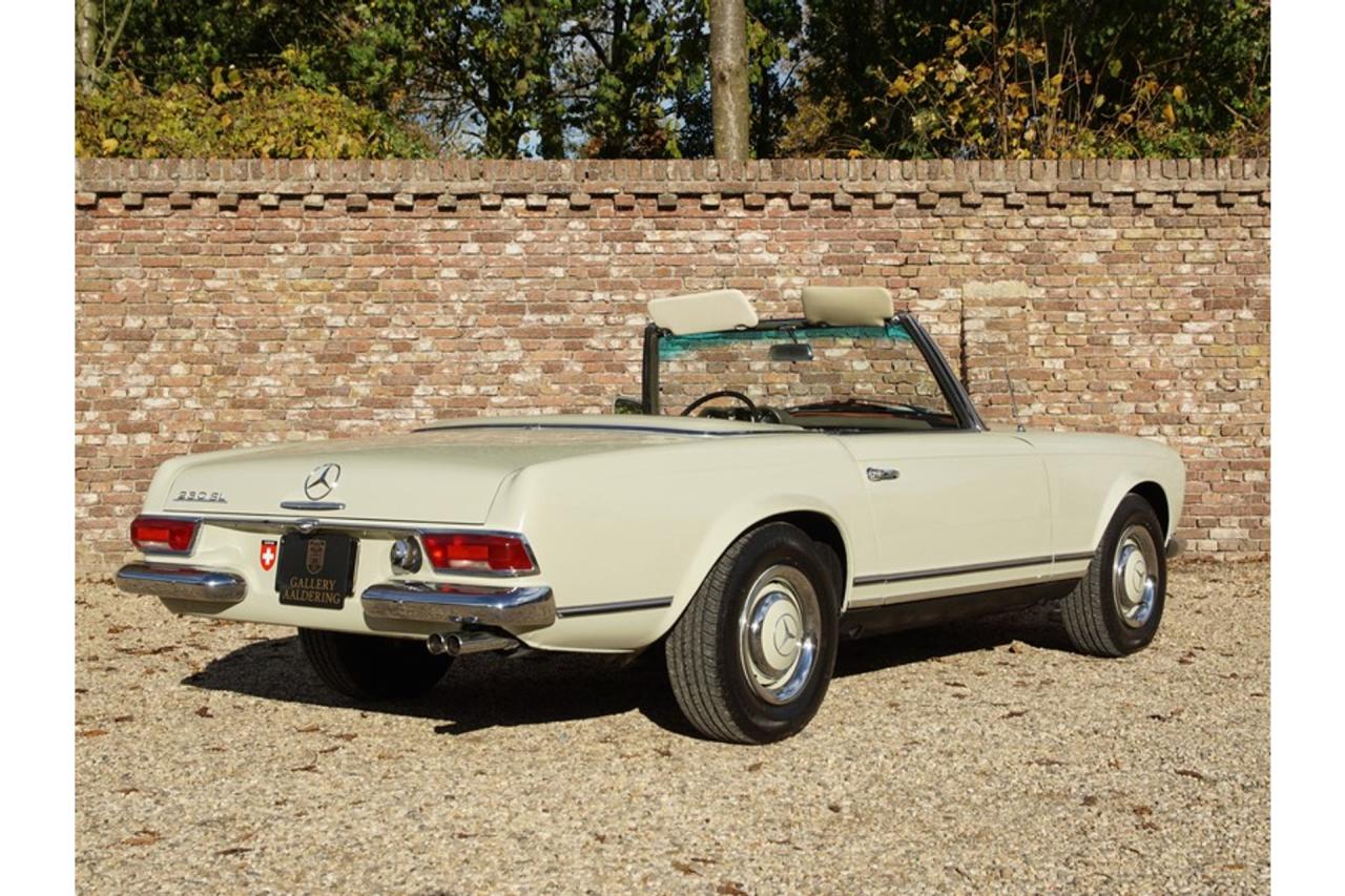 1967 Mercedes - Benz Mercedes Benz 230 SL Pagode &ldquo;Second owner and 42.000 miles since &rdquo;