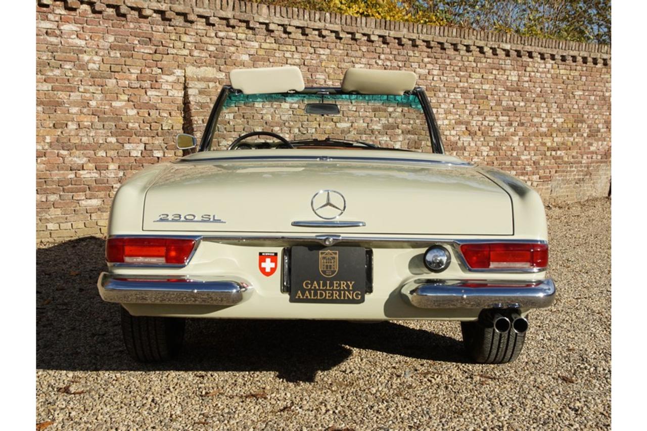 1967 Mercedes - Benz Mercedes Benz 230 SL Pagode &ldquo;Second owner and 42.000 miles since &rdquo;