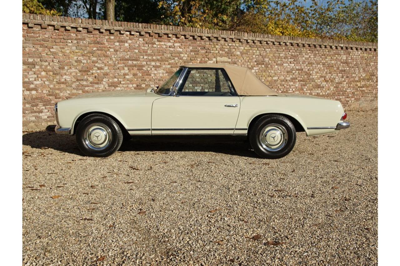 1967 Mercedes - Benz Mercedes Benz 230 SL Pagode &ldquo;Second owner and 42.000 miles since &rdquo;