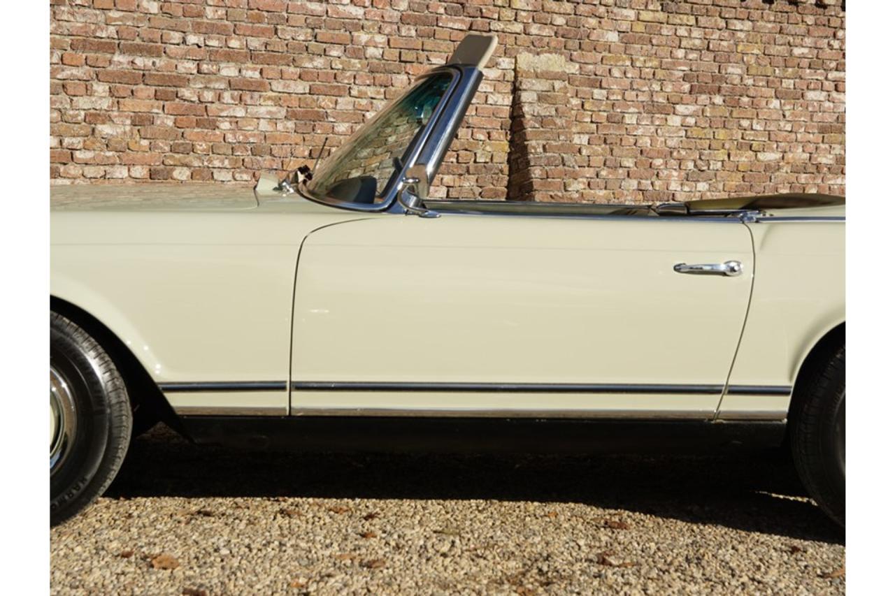 1967 Mercedes - Benz Mercedes Benz 230 SL Pagode &ldquo;Second owner and 42.000 miles since &rdquo;