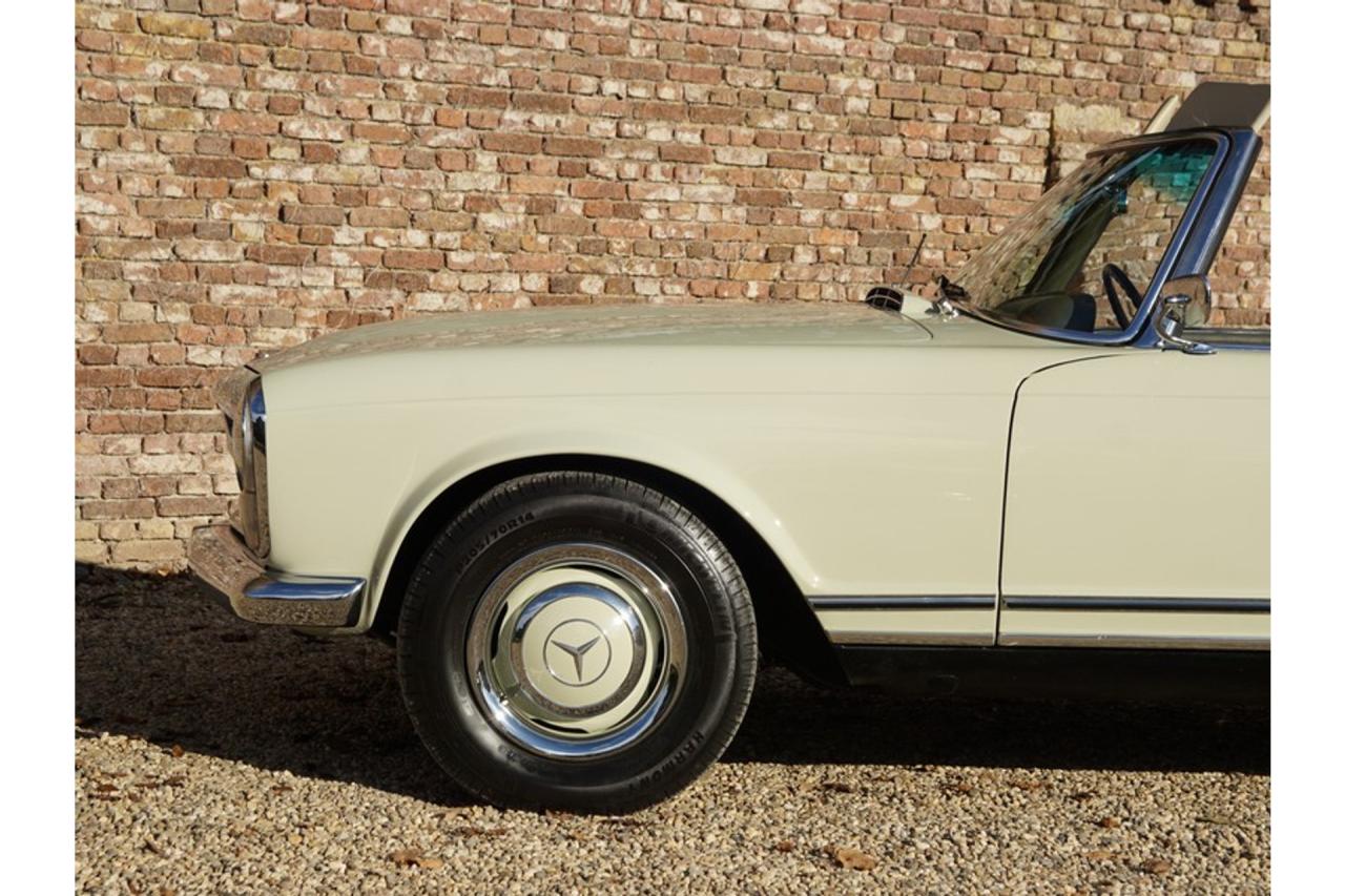 1967 Mercedes - Benz Mercedes Benz 230 SL Pagode &ldquo;Second owner and 42.000 miles since &rdquo;