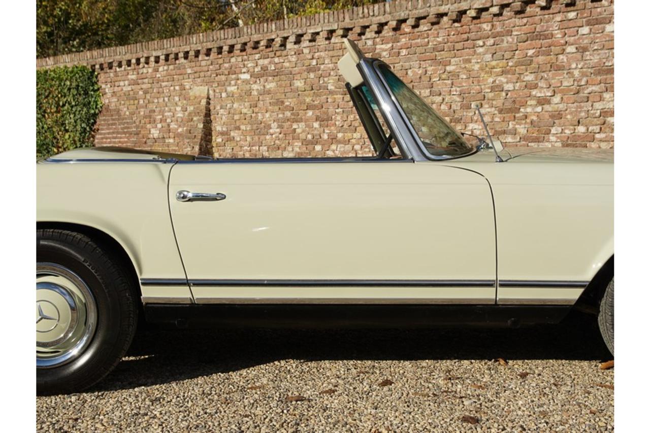 1967 Mercedes - Benz Mercedes Benz 230 SL Pagode &ldquo;Second owner and 42.000 miles since &rdquo;