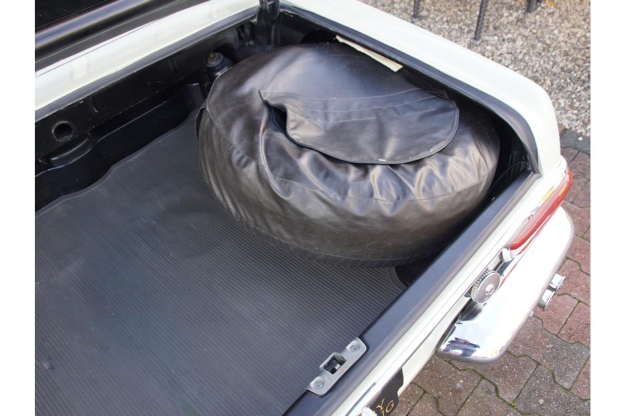 1967 Mercedes - Benz Mercedes Benz 230 SL Pagode &ldquo;Second owner and 42.000 miles since &rdquo;