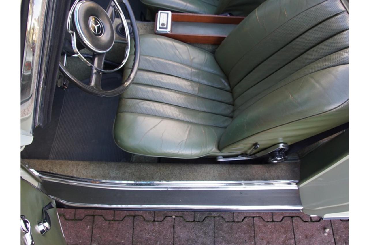 1967 Mercedes - Benz Mercedes Benz 230 SL Pagode &ldquo;Second owner and 42.000 miles since &rdquo;