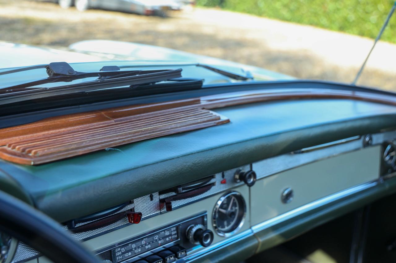 1967 Mercedes - Benz Mercedes Benz 230 SL Pagode &ldquo;Second owner and 42.000 miles since &rdquo;