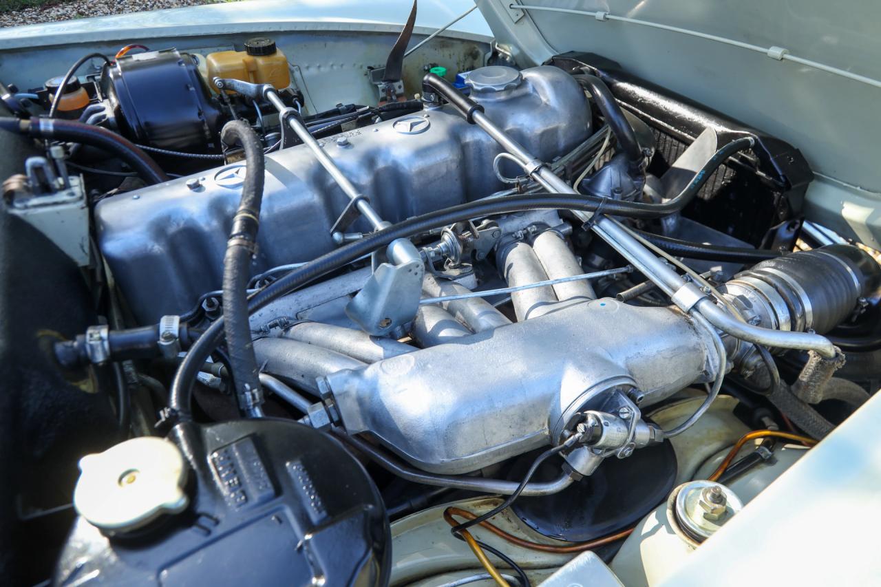 1967 Mercedes - Benz Mercedes Benz 230 SL Pagode &ldquo;Second owner and 42.000 miles since &rdquo;