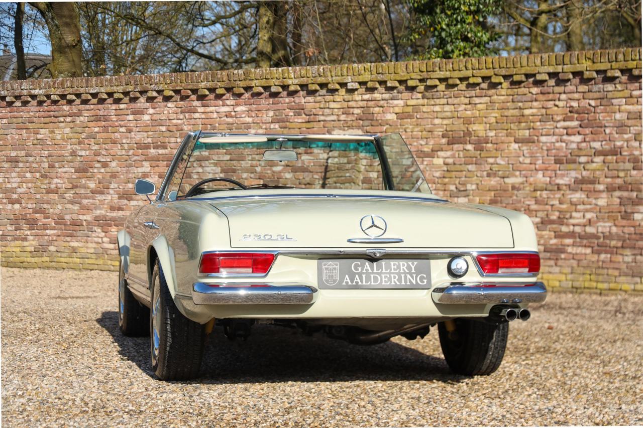 1967 Mercedes - Benz Mercedes Benz 230 SL Pagode &ldquo;Second owner and 42.000 miles since &rdquo;