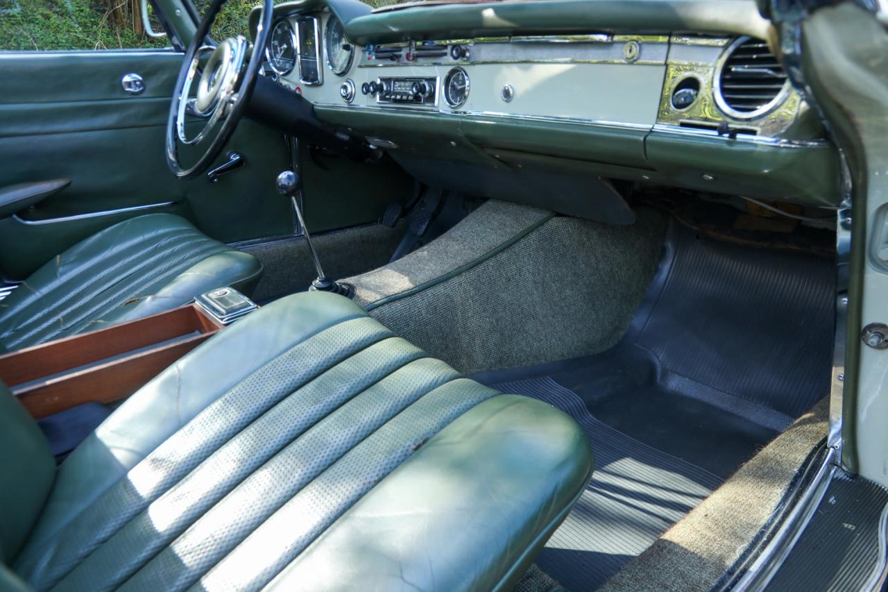 1967 Mercedes - Benz Mercedes Benz 230 SL Pagode &ldquo;Second owner and 42.000 miles since &rdquo;