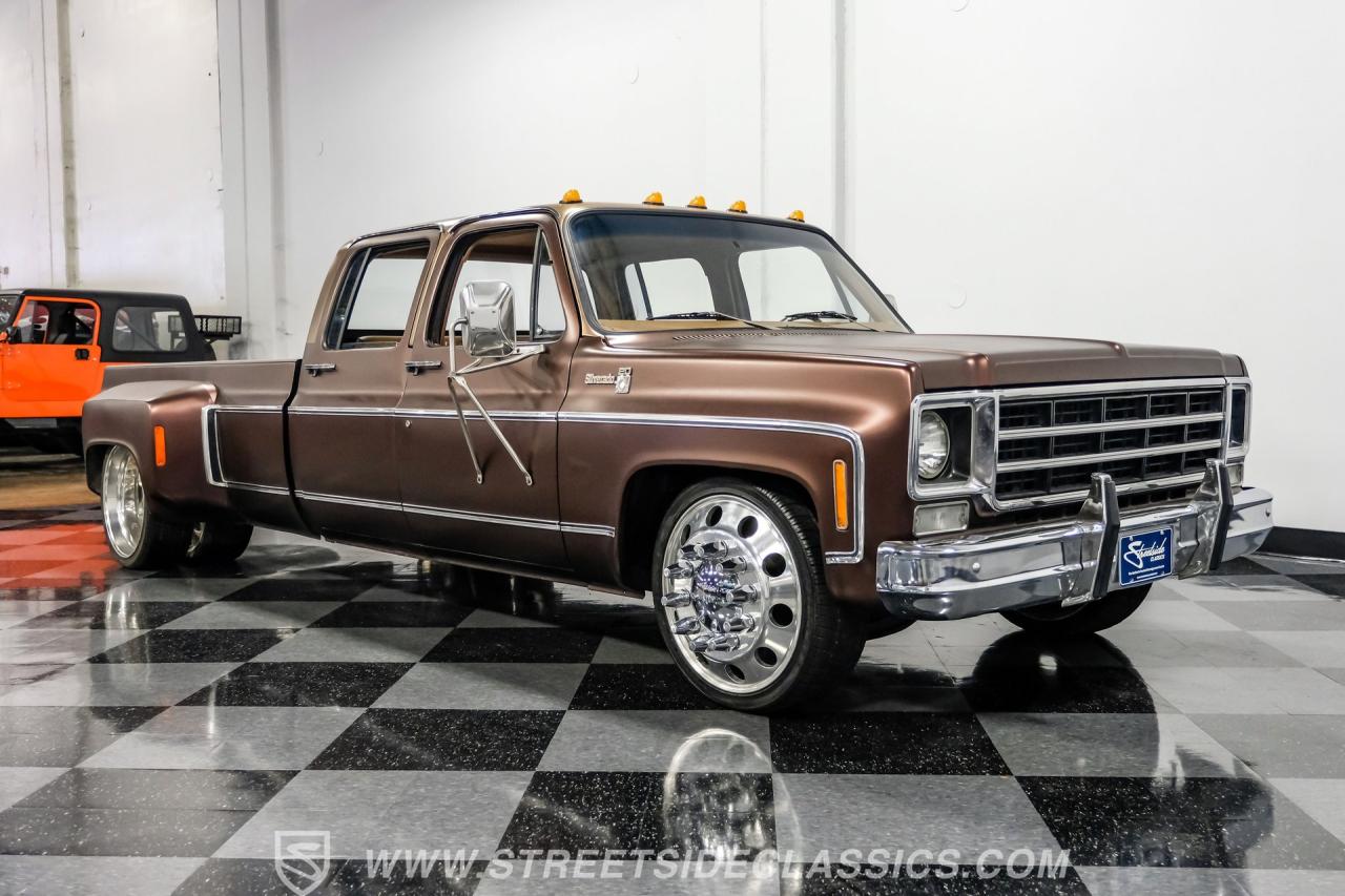 1978 Chevrolet C30 3+3 Dually Restomod