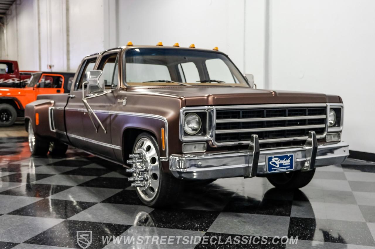 1978 Chevrolet C30 3+3 Dually Restomod
