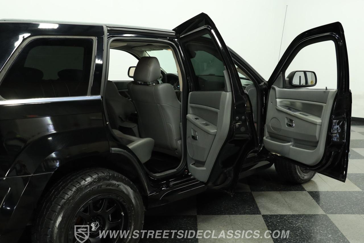 2006 Jeep Grand Cherokee SRT8
